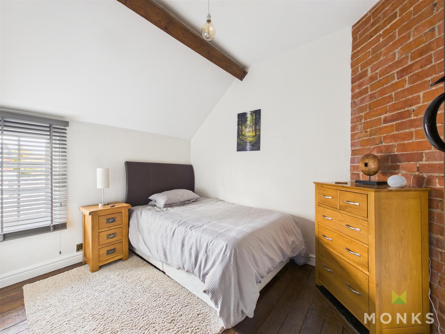 2 Cust Cottages, Ellesmere, SY12 9AS For Sale